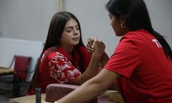 Avrupa Bilek Güreşi Şampiyonu Neslihan Kibar dünya şampiyonluğu için çalışıyor
