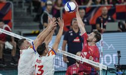CEV Erkekler Avrupa Voleybol Şampiyonası'nda Romanya Fransa'yı 3-2 yendi