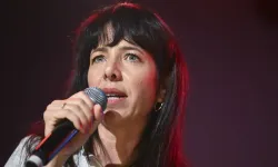 Berlin'de tarihi zafer: Sol Parti yüzde 25,7 ile birinci oldu, Elif Eralp başbakanlık yolunda