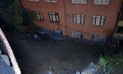 İstanbul’da sağanak toprak kaymasına neden oldu: Binalar boşaltıldı, 25 kişi tahliye edildi