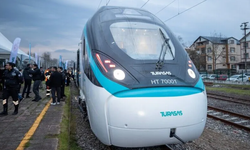 Bakan Uraloğlu: Milli Elektrikli Hızlı Tren 250 kilometre hıza ulaştı
