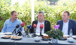 Yalova'da konuşan Özgür Özel: "50+1 ile iktidar, 60+1 ile cumhurbaşkanlığı"