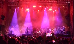 Uluslararası Eskişehir Porsuk Festivali, Mor ve Ötesi konseriyle sona erdi