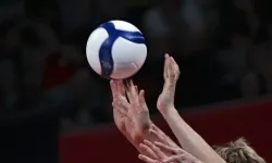CEV 2026 Erkekler Avrupa Voleybol Şampiyonası'nda yarı finalistler belli oldu: Son şampiyon İtalya elendi