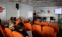 Çocuk hakları çalıştayı Basın Evi'nde tamamlandı