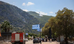 Yunanistan'da 10 bölgede yüksek yangın riski: 3. seviye alarm verildi