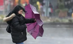 AKOM'dan İstanbul için kuvvetli yağış ve fırtına uyarısı: Tarih ve saat verildi