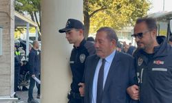 Tutuklanarak görevden uzaklaştırılan Milas Belediye Başkanı Fevzi Topuz, Burdur’daki cezaevine nakledildi