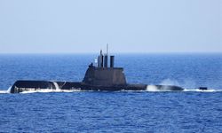 Kathimerini: Türkiye ve Yunanistan Alman denizaltısı için yarışta