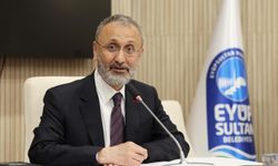 Eyüpsultan Belediyesi'ne polis operasyonu: Belediye Başkanı Mithat Bülent Özmen dahil 28 kişi gözaltına alındı