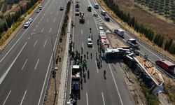 Manisa'da 11 kişinin öldüğü kazada 2 şoför tutuklandı