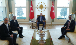 Erdoğan, Çekmeköy Belediye Başkanı Çerkez'i Vahdettin Köşkü'nde kabul etti