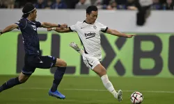 Almanya'da Oh'henheim zaferi! Spor yazarlarından Beşiktaş'a övgü