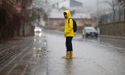 İstanbul'da yarın okullar tatil mi? 16 Ekim Cuma için son dakika Valilik açıklaması