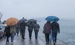 İstanbul’da hava nasıl olacak? AKOM’dan sağanak ve fırtına uyarısı