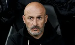 Vincenzo Italiano'dan Crystal Palace maçı yorumu: 10 kişiyle çok kritik 1 puan aldık