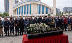 Sanatçı Alpay Nazikioğlu Ankara'da son yolculuğuna uğurlandı