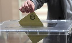 Türkiye'nin siyasi haritası değişti: 81 ilin 37'sinde belediye yönetimi el değiştirdi