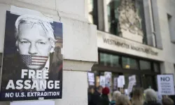 Avustralya Başbakanı Albanese, Assange'ın serbest kalması için çalıştığını söyledi
