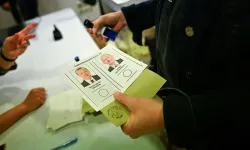 Yurt dışı oylarının tamamı Türkiye'ye getirildi