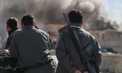 Taliban, İran sınırında ağır silahlarla tatbikat düzenledi