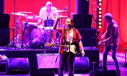 Duman'ın Bodrum ve Çeşme konserleri heyecanla bekleniyor