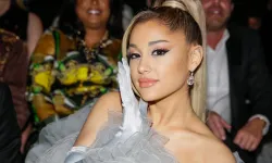 Şarkıcı Ariana Grande, Dalton Gomez'den boşanıyor