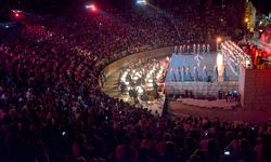 Uluslararası Efes Opera ve Bale Festivali sürpriz bir eserle sona erdi