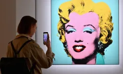 Andy Warhol'un eserleri İstanbul'da sergilenecek