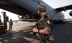 Gabon'daki darbenin ardından gözler Fransa'nın askeri üssüne çevrildi