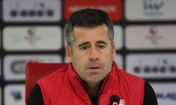 Samsunspor Teknik Direktörü Eroğlu "Tek isteğimiz var sabır ve destek"