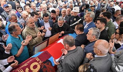 Eski bakan Mehmet Ali Yılmaz son yolculuğuna uğurlandı