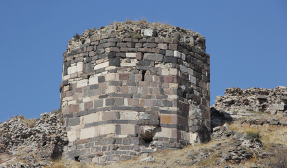 Beypazarı'ndaki Adaören Kalesi