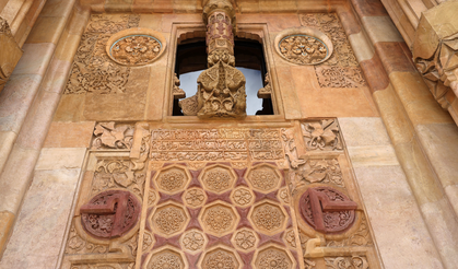 Divriği Ulu Camii ve Darüşşifası