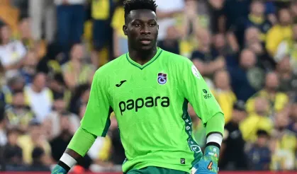 Trabzonspor, Andre Onana'nın sözleşmesini 1 yıl daha uzattı