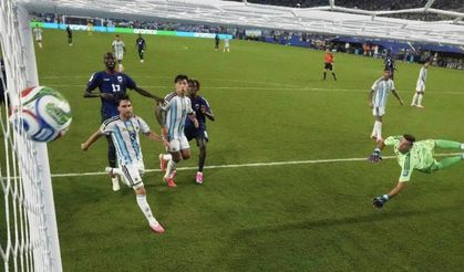 Cabral'ın Arjantin ağlarına gönderdiği gol, Dünya Kupası'nın en güzel golü seçildi