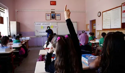 CHP’den TBMM’ye "okula başlangıç desteği" kanun teklifi