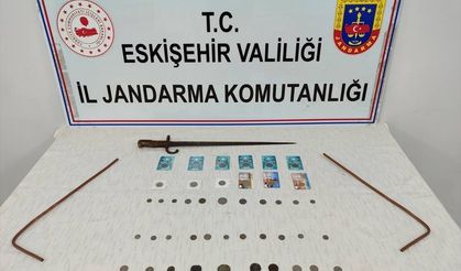 Eskişehir'de tarihi eser kaçakçılığı operasyonu: Helenistik döneme ait sikkeler ele geçirildi