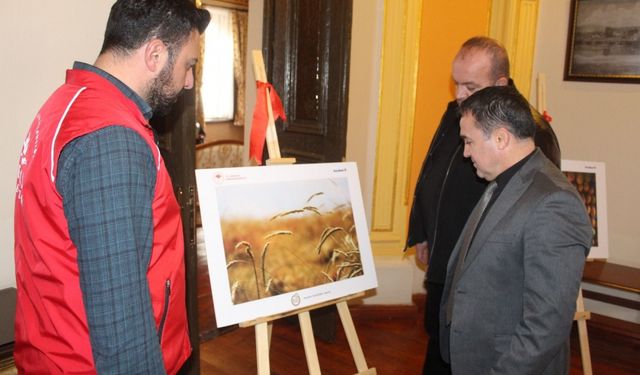 Ardahan'da "13. Tarım Orman ve İnsan" fotoğraf sergisi açıldı