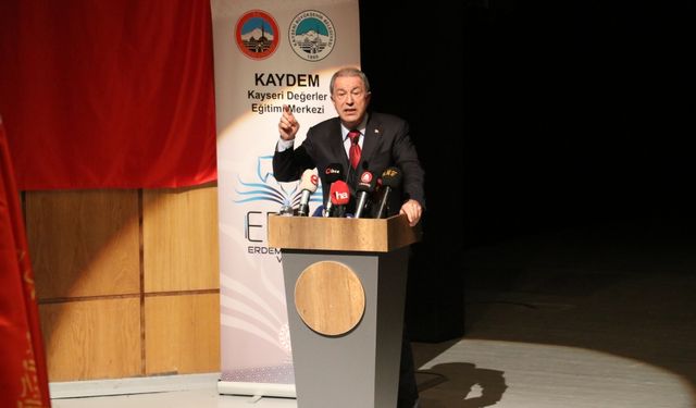 TBMM Milli Savunma Komisyonu Başkanı Akar, Kayseri’de sempozyumda konuştu: