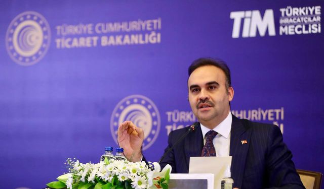 Bakan Kacır, ihracatçılarla yüksek teknolojili ürün ihracatını artırma çalışmalarını görüştü