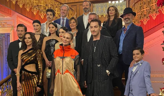 Bihter gala yaptı: Farah Zeynep Abdullah'a 'kıyafet' eleştirisi