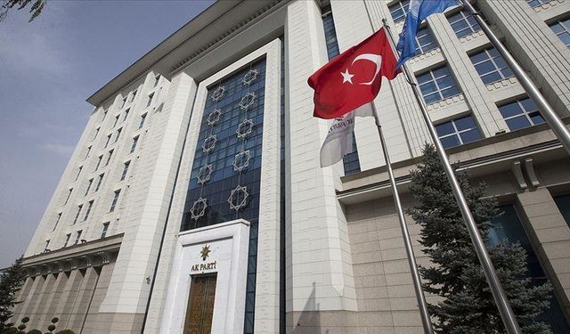 AKP'de İstanbul için 6 aday adayı başvuru yaptı