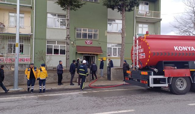 Konya'da evde çıkan yangında 4 kişi yaralandı