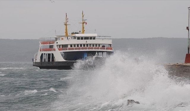 Güney Marmara'da feribot seferberlerine hava engeli
