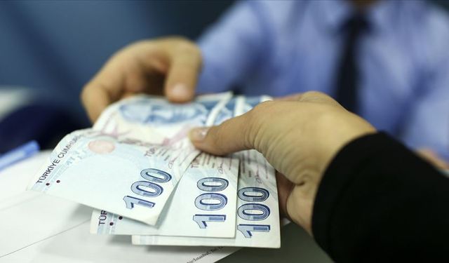 Cumhurbaşkanı Erdoğan, emeklilerin beklediği zam haberini duyurdu: Bayram ikramiyesi 3 bin lira olacak