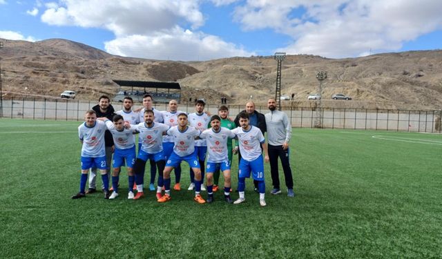 Çankırı Yurdumspor, Kurşunlu Belediyespor'u 5-0 mağlup etti