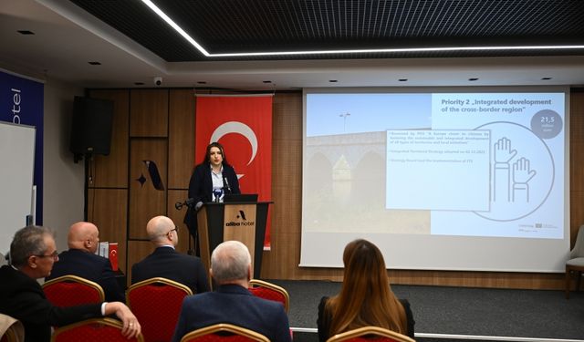 Edirne'de Bulgaristan ile Türkiye arasındaki sınır ötesi işbirliğine ilişkin konferans düzenlendi