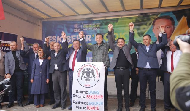 Eskişehir Büyükşehir Belediye Başkan adayı Hatipoğlu Erzurumlularla bir araya geldi
