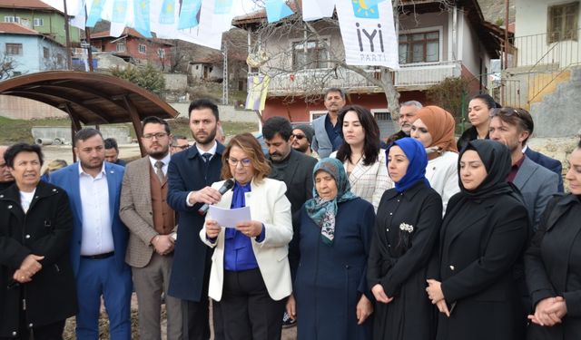 İYİ Parti Kahramankazan Belediye Başkan adayı, ailesinin yaşadığı mahalleyi ziyaret etti